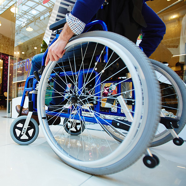 كراسي متحركة